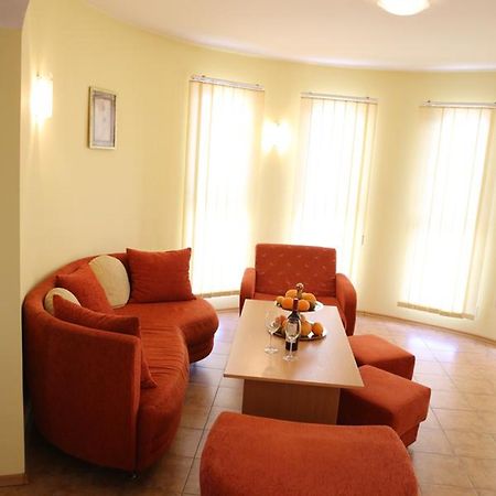 Family Hotel Papi Razlog Exteriér fotografie